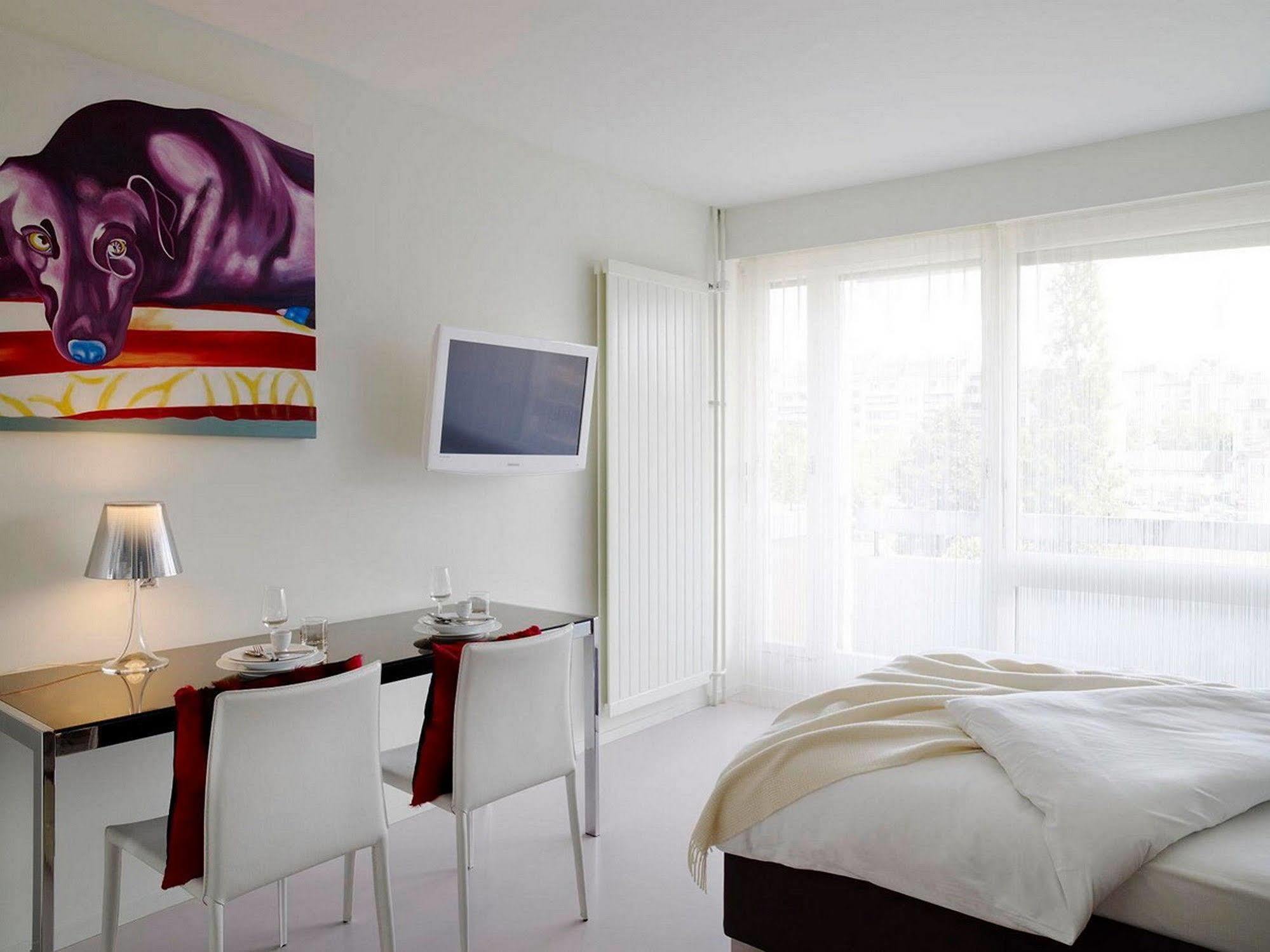 Visionapartments Rue Caroline - Contactless Check-In Λωζάνη Εξωτερικό φωτογραφία